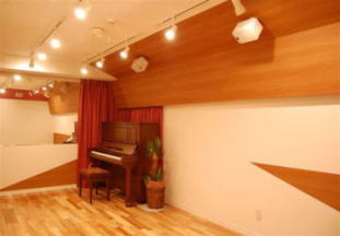 �h���H��