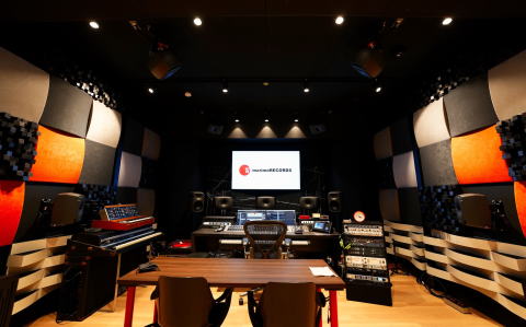 �X�^�W�I�����݌v