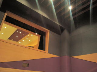 ���y�X�^�W�I�@�h���H��